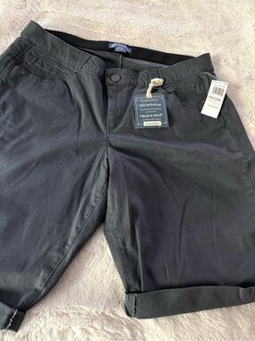 Democracy Women’s Black Chino Shorts with Roll Cuff
